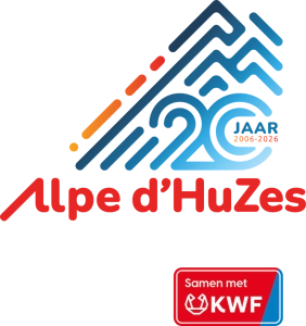 Paskleding Alpe d’HuZes in onze winkel